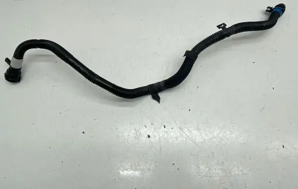 Tesla Model 3 Electric car engine cooling hoses/pipes 150472100C