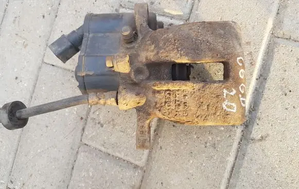 Audi A6 S6 C6 4F Rear brake caliper
