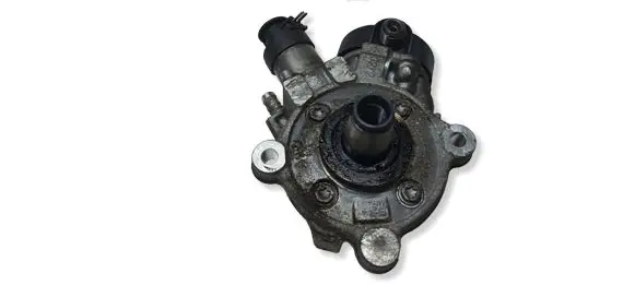 BMW 5 F10 F11 Fuel injection high pressure pump 0445010756