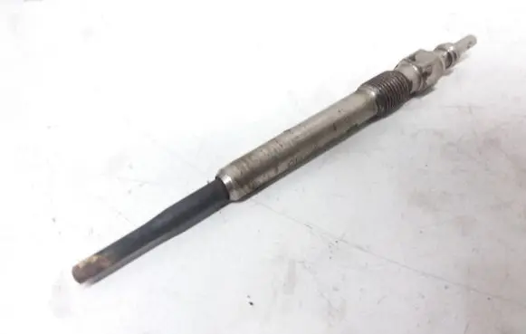Audi A6 S6 C5 4B Glow plug 