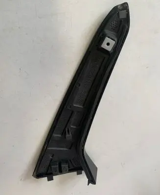 BMW 2 F46 Tailgate trim 7364775 51627364775