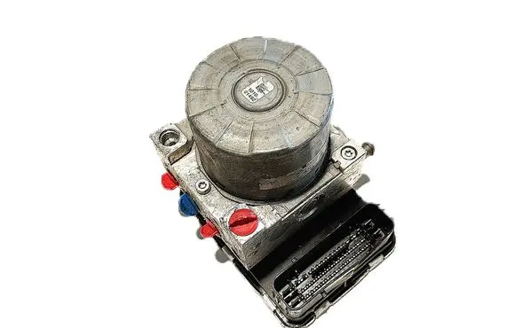 Ford Focus ABS Pump JX612B373LC