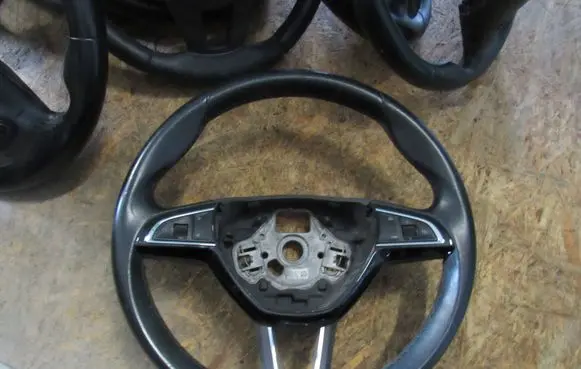 Skoda Fabia Mk3 (NJ) Steering wheel FA0NA