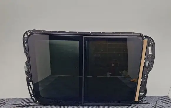 Porsche Cayenne (92A) Sunroof set 7P0877041C
