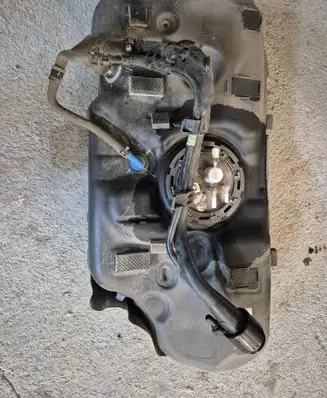 KIA Xceed Fuel tank 31171G4950B 31110G4800