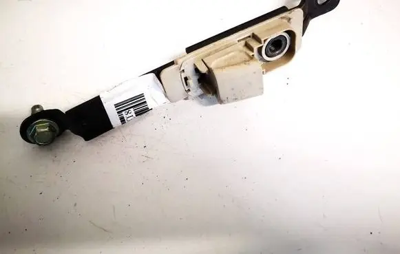 Nissan Note (E11) Seat belt adjustment rail 