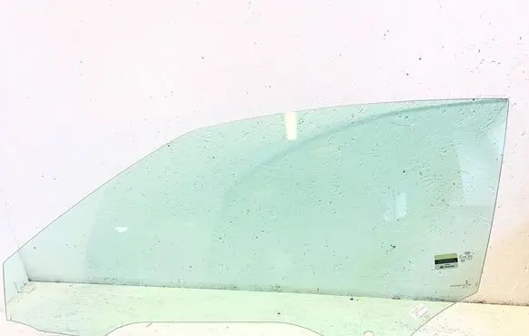 Audi A5 Front door window glass four-door 8W7845201