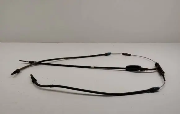 Handbrake/parking brake wiring cable