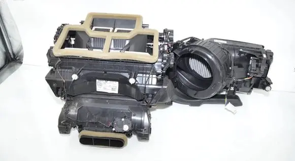 BMW 3 G20 G21 Interior heater climate box assembly 6843809 64119382878 9382878