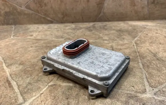 Xenon control unit/module