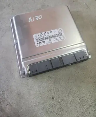 Mercedes-Benz A W168 Engine control unit/module A6681530279 28RTF000 0281010793