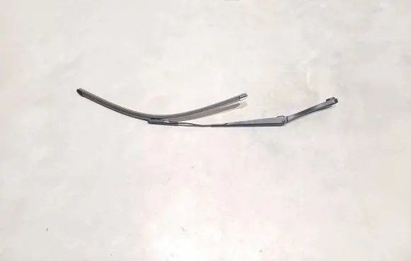 Ford Kuga III Windshield/front glass wiper blade LV4B17527BA