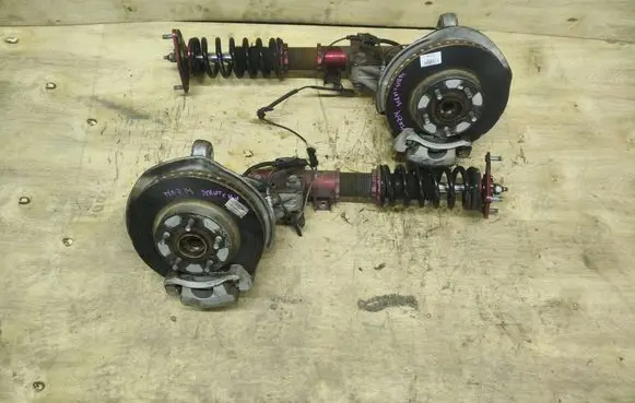 Toyota Prius (XW30) Front wheel hub spindle knuckle