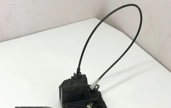 Renault Scenic I Front door lock