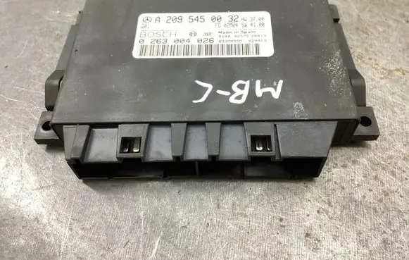 Mercedes-Benz C W203 Parking PDC control unit/module A2095450032 0263004026