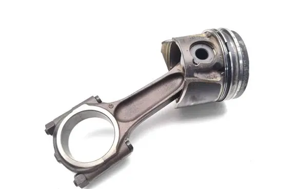 Volvo C70 Piston with connecting rod D4204T