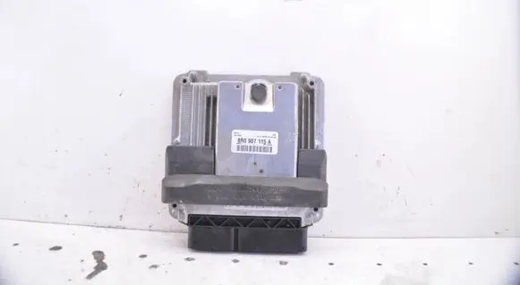 Audi Q5 SQ5 8R Engine control unit/module 8R0907115A 8K0907352A