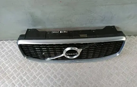 Volvo XC60 Front bumper upper radiator grill 31425534 31425538