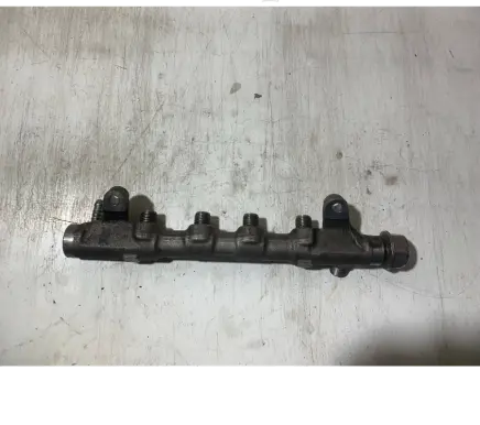 Volkswagen Golf VI Fuel main line pipe 03L089N 0309184