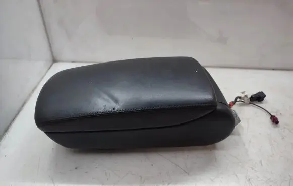 Audi A6 Allroad C6 Armrest