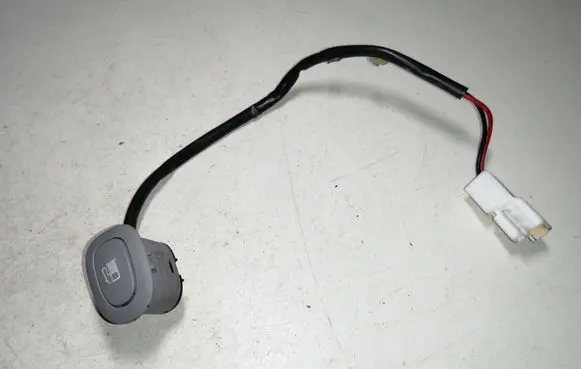 KIA Carens II Fuel tank opening switch 935901D000