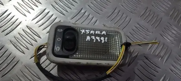 Citroen Xsara Front seat light