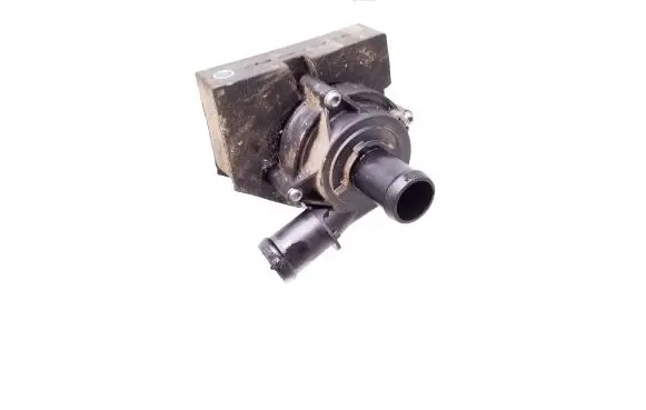 Audi A3 S3 8V Electric auxiliary coolant/water pump 5Q0965567