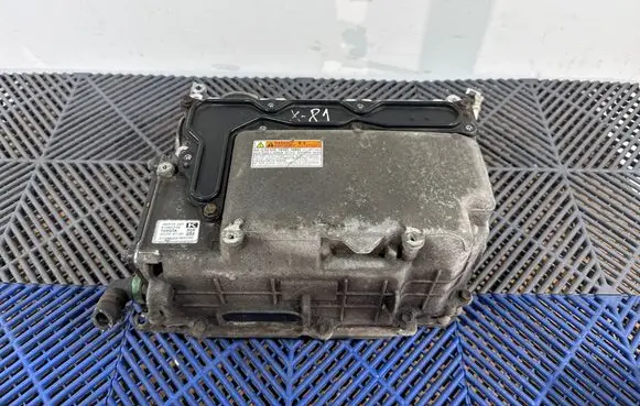 Toyota Auris E180 Voltage converter inverter G920047190 A14K061260