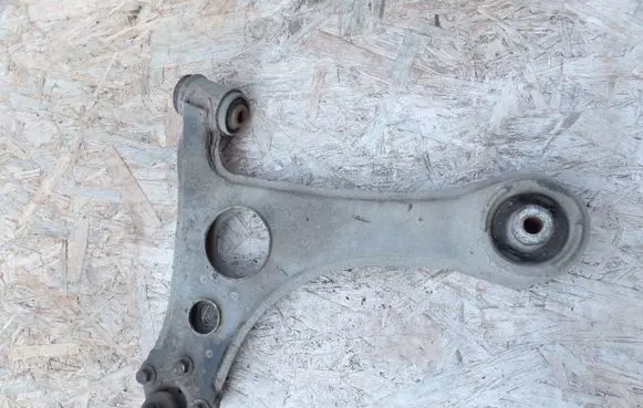 Mercedes-Benz A W168 Front lower control arm/wishbone