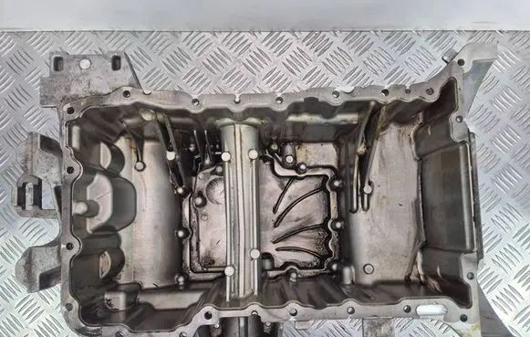 Mercedes-Benz E W213 other engine part A2640142000 A2640102800