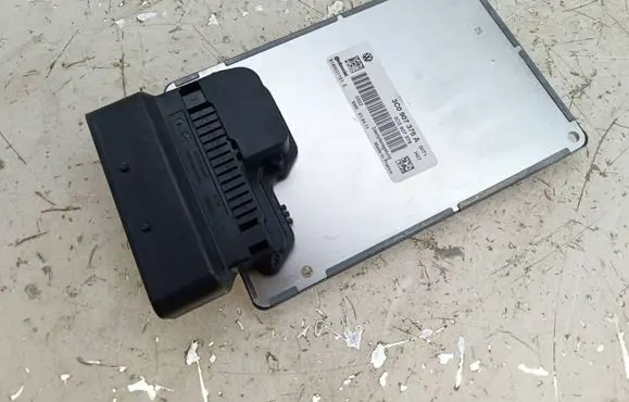 Volkswagen PASSAT CC Suspension control unit/module 3C0907376A 3C0907376 S180031101E