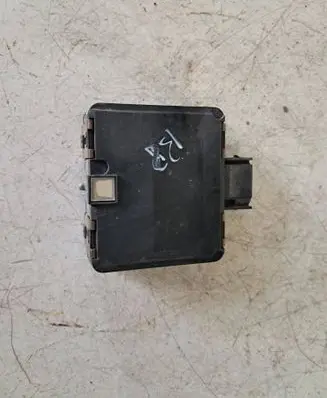 Volkswagen PASSAT B8 Distronic sensor radar 3Q0907572A 0203300334