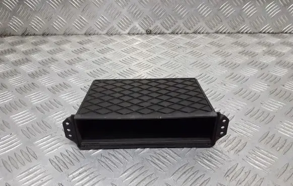 Hyundai Getz CD/DVD changer 84742-1C000