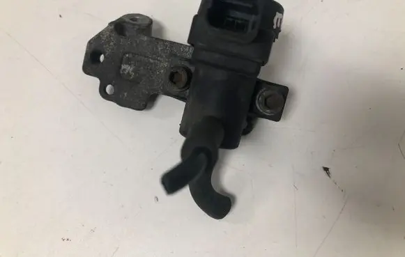 Citroen C-Crosser Turbo solenoid valve 9652862380