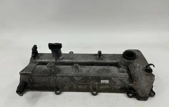 Mazda CX-7 Rocker cam cover 