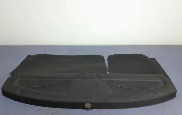 Parcel shelf