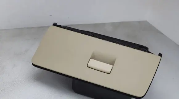 BMW 5 GT F07 Glove box 9142635