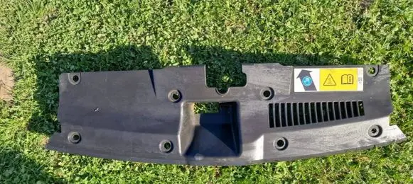 Honda CR-V Engine bonnet/hood lock trim molding 71125-TLApm 71125-TLA