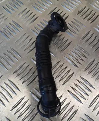 Volkswagen Caddy Breather hose/pipe 03G103493D VCD446232