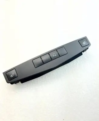 Mercedes-Benz C W204 Seat heating switch A2048704310