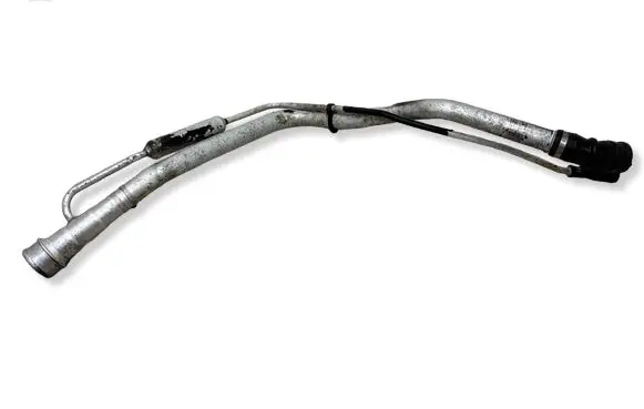 Volvo XC90 Fuel tank filler neck pipe 08624901