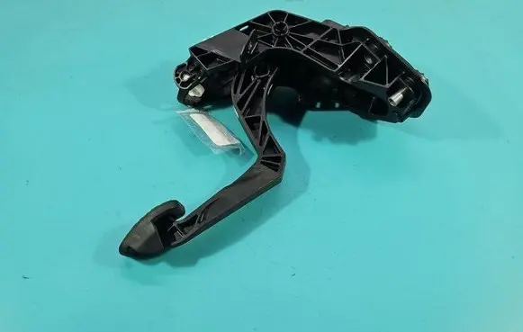 Ford Puma Pedal assembly H1BC-7B633-G1G IMPRK1495119