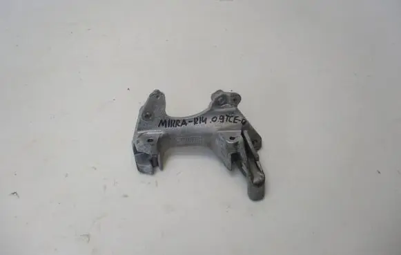 Nissan Micra K14 Generator/alternator bracket 