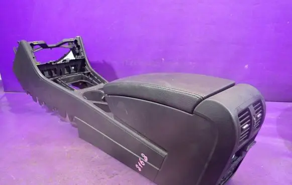 Volkswagen PASSAT CC Center console 3AB863241F