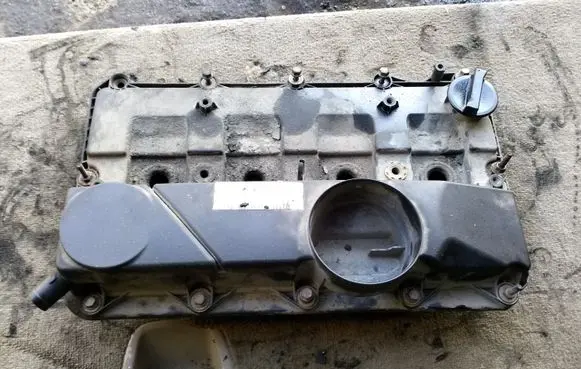 Peugeot Boxer Rocker cam cover 