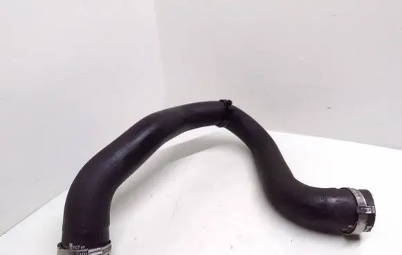 Opel Grandland X Intercooler hose/pipe 9820100780
