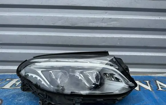 Mercedes-Benz GLE AMG (W166 - C292) Headlight/headlamp A1669062203 LE13A6334