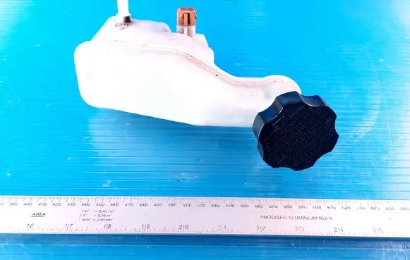 KIA Ceed Power steering fluid tank/reservoir