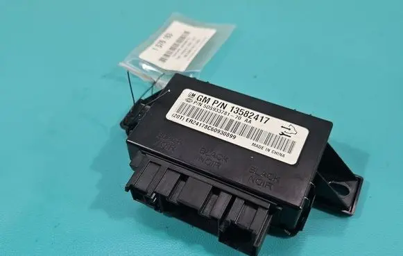 Opel Insignia A Central body control module 13582417 IMPRK1576163