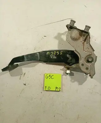 Mazda 323 F Clutch pedal B25D41600